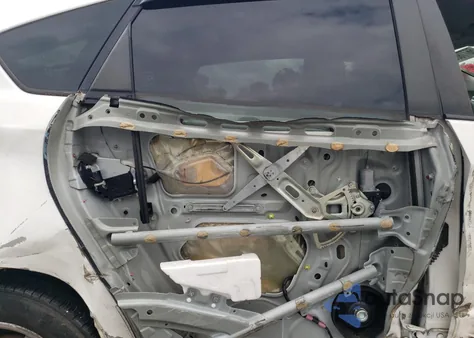 2010 Toyota Prius z USA, uszkodzony, nr VIN JTDKN3DUXA0063715